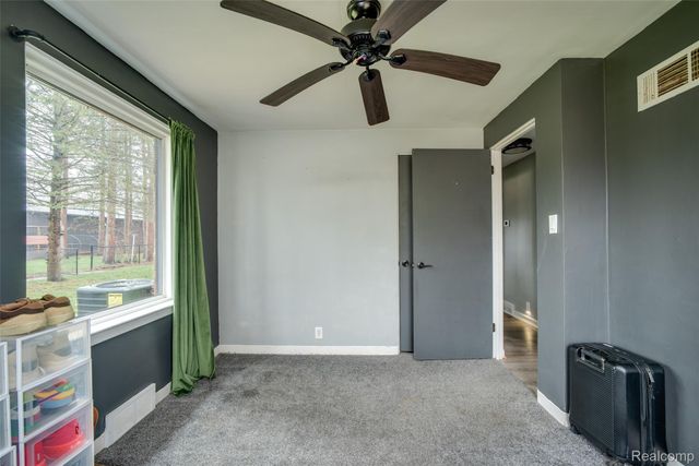 8780 Dixie Highway, Birch Run Township, MI 48415