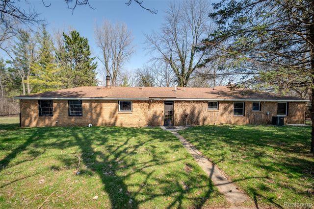8780 Dixie Highway, Birch Run Township, MI 48415