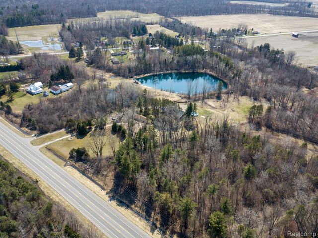 8780 Dixie Highway, Birch Run Township, MI 48415