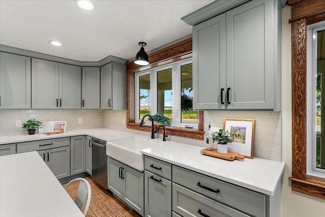 4548 Bauer Road, Hudsonville, MI 49426