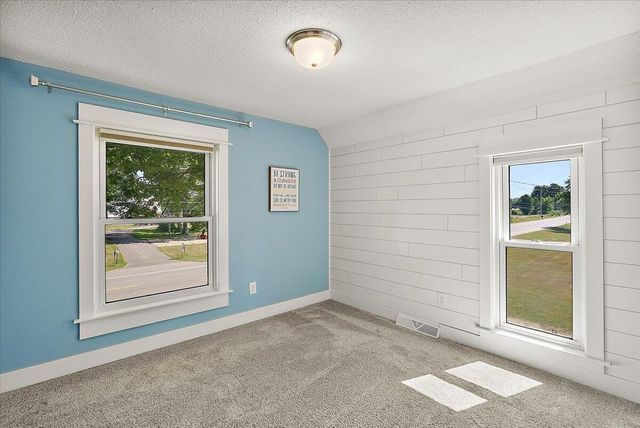 4548 Bauer Road, Hudsonville, MI 49426