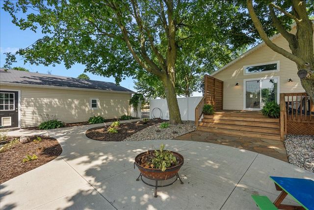 4548 Bauer Road, Hudsonville, MI 49426