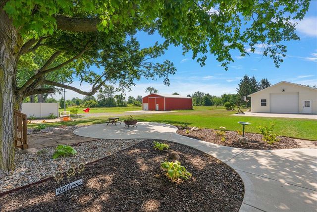 4548 Bauer Road, Hudsonville, MI 49426