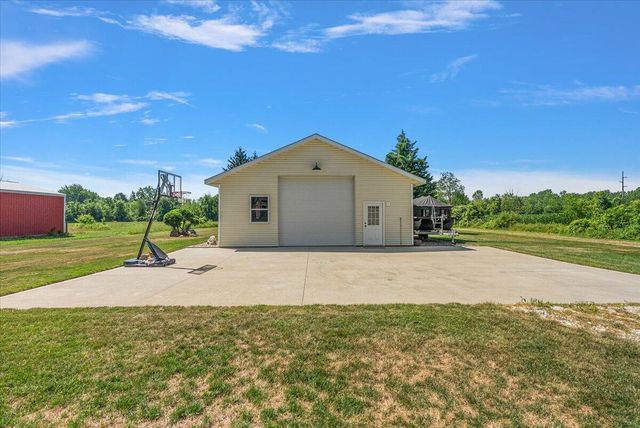 4548 Bauer Road, Hudsonville, MI 49426