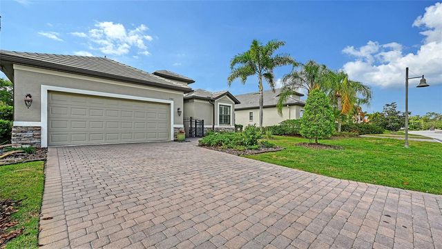 7702 RIO BELLA PLACE, Bradenton, FL 34201