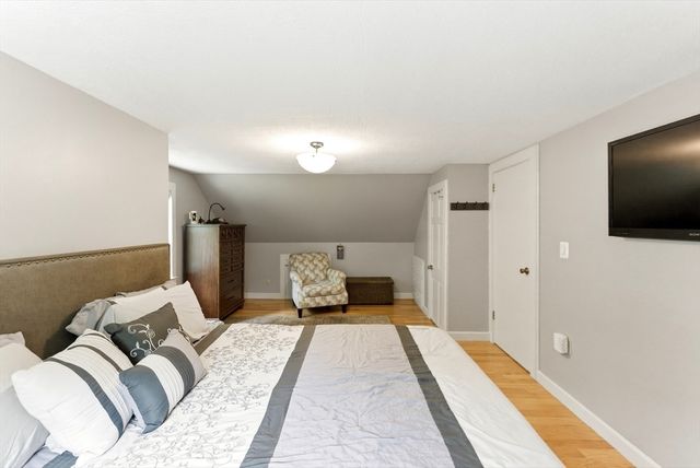 867 Whitman St, Hanson, MA 02341