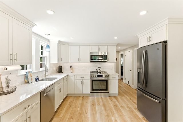 867 Whitman St, Hanson, MA 02341
