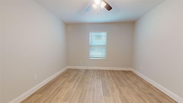 227 Kansas Street, Bacliff, TX 77518