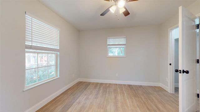 227 Kansas Street, Bacliff, TX 77518