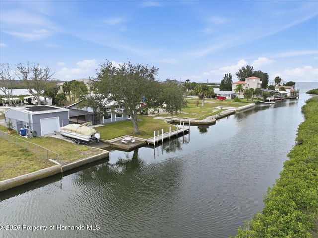 2487 Sunset Vista Drive, Aripeka, FL 34679