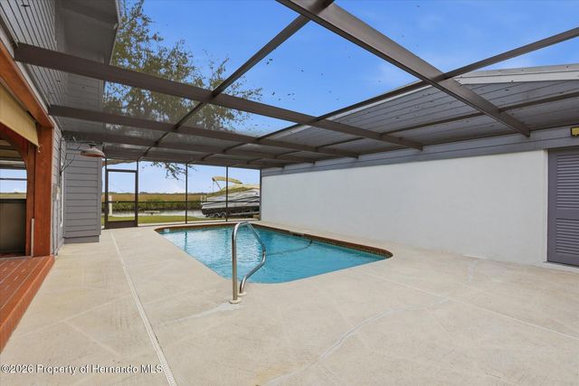 2487 Sunset Vista Drive, Aripeka, FL 34679