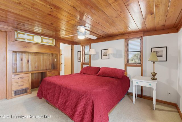 2487 Sunset Vista Drive, Aripeka, FL 34679