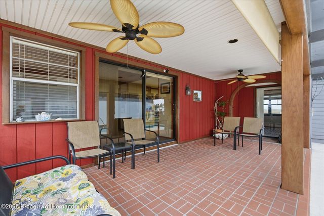 2487 Sunset Vista Drive, Aripeka, FL 34679