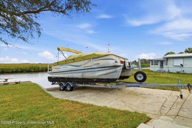 2487 Sunset Vista Drive, Aripeka, FL 34679