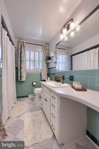 118 BAYBERRY DR, Lancaster, PA 17603