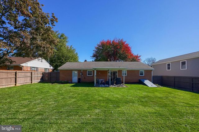 118 BAYBERRY DR, Lancaster, PA 17603