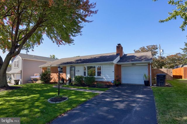 118 BAYBERRY DR, Lancaster, PA 17603