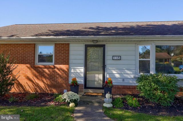118 BAYBERRY DR, Lancaster, PA 17603