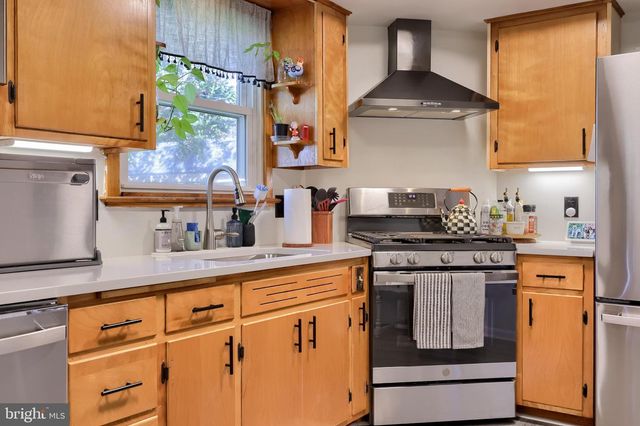 118 BAYBERRY DR, Lancaster, PA 17603