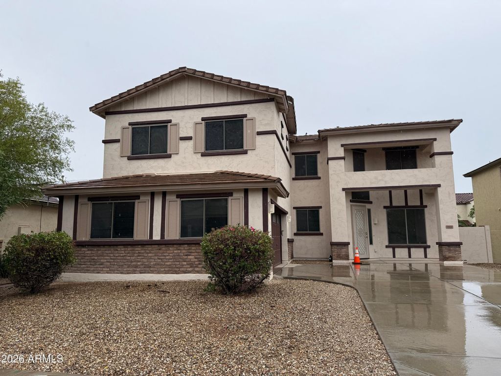15670 W Glenrosa Avenue, Goodyear, AZ 85395