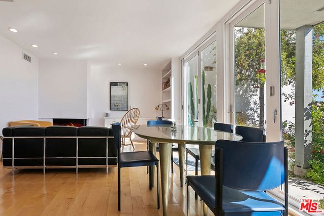 6240 Tapia Drive D, Malibu, CA 90265
