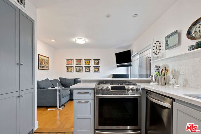 6240 Tapia Drive D, Malibu, CA 90265