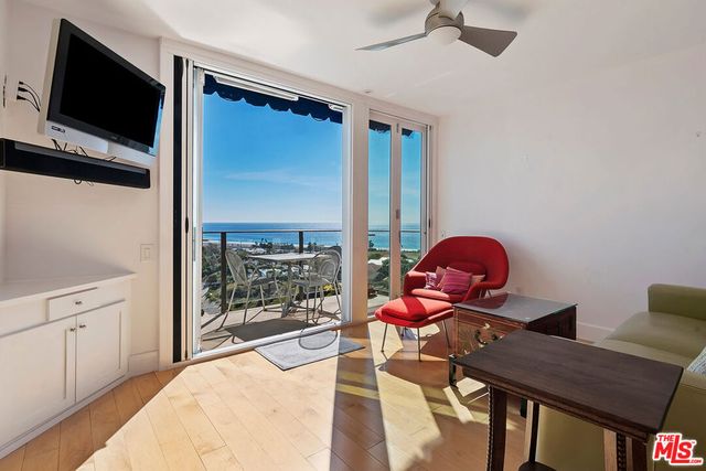 6240 Tapia Drive D, Malibu, CA 90265