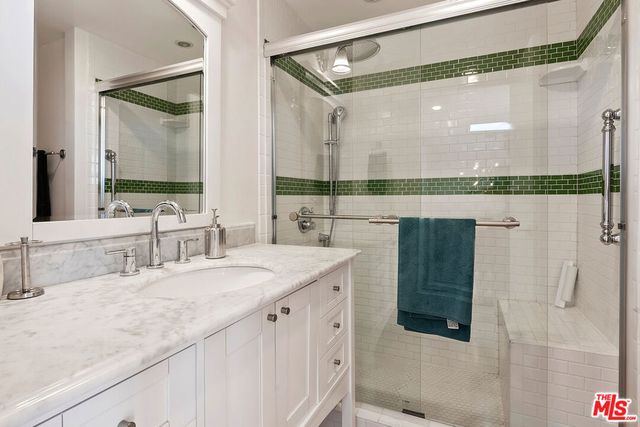 6240 Tapia Drive D, Malibu, CA 90265