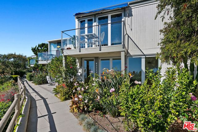 6240 Tapia Drive D, Malibu, CA 90265