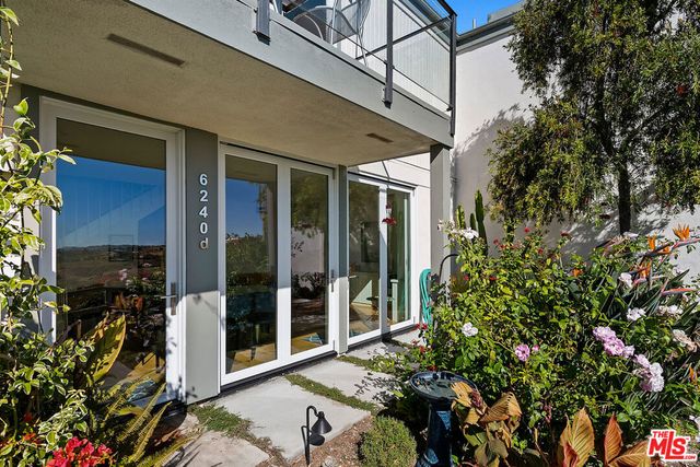 6240 Tapia Drive D, Malibu, CA 90265
