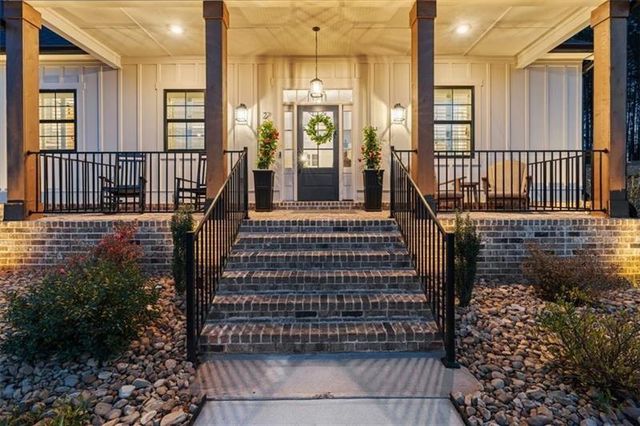 283 London Road, Ball Ground, GA 30107