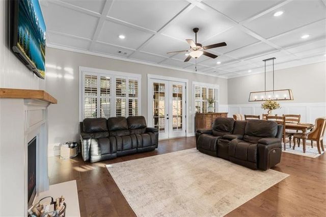 283 London Road, Ball Ground, GA 30107