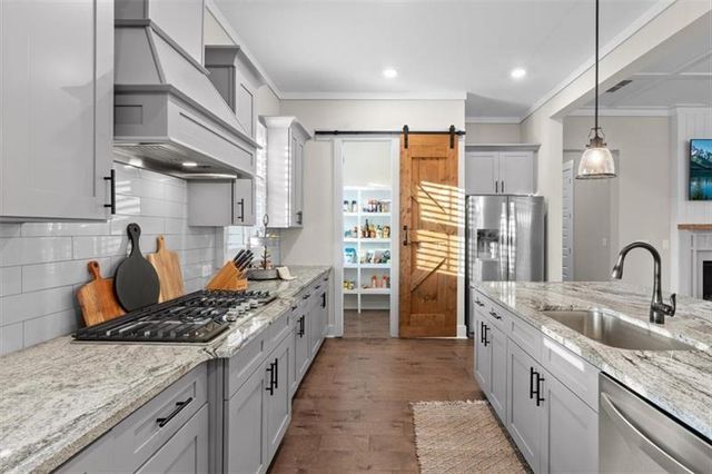 283 London Road, Ball Ground, GA 30107