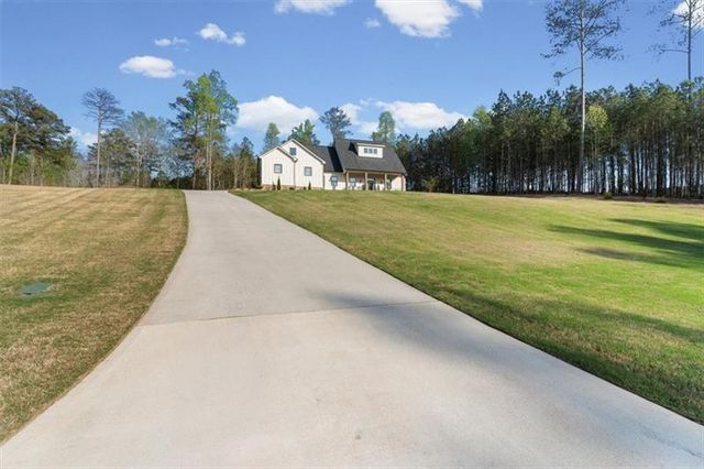 283 London Road, Ball Ground, GA 30107