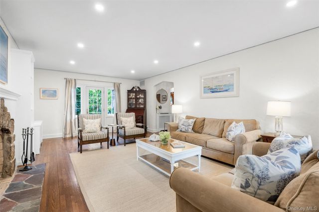 73 Woodlawn Avenue, New Rochelle, NY 10804