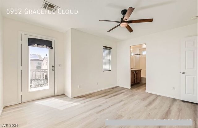 6952 Graceful Cloud Avenue, Henderson, NV 89011