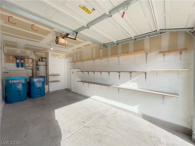 6952 Graceful Cloud Avenue, Henderson, NV 89011