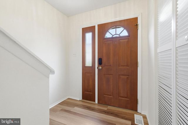 1982 CAMBRIDGE DR, Crofton, MD 21114