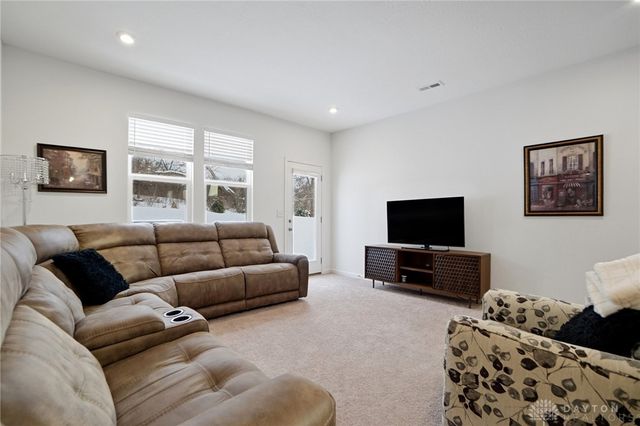 416 Summerlyn Farms Court, Lebanon, OH 45036