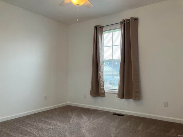 7872 Sandalwood Drive, Newburgh, IN 47630