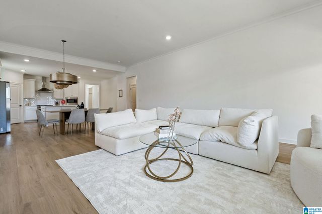 1604 SKYE PASS, Hoover, AL 35244