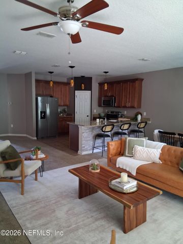 11462 CARSON LAKE Drive, Jacksonville, FL 32221