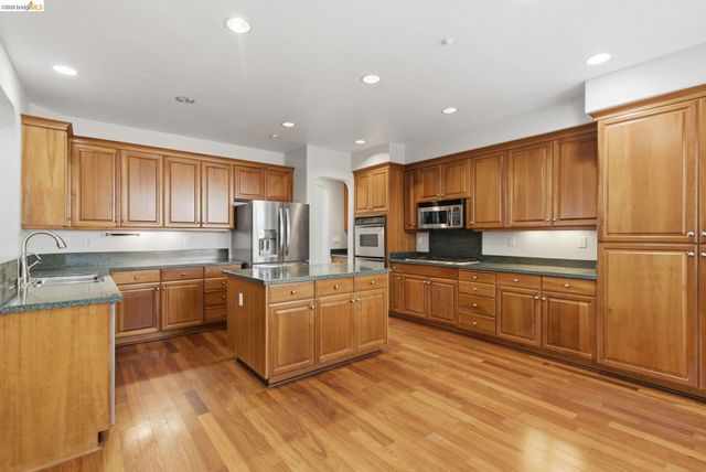1453 EMPRESS LANE, Brentwood, CA 94513