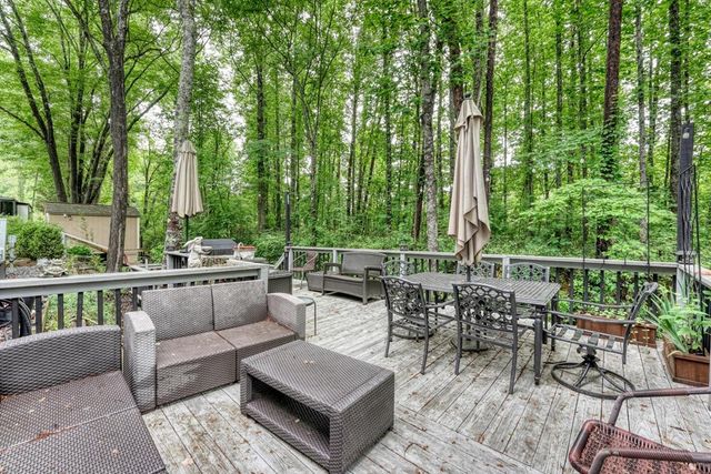 73 Moccasin Lane, Blairsville, GA 30512