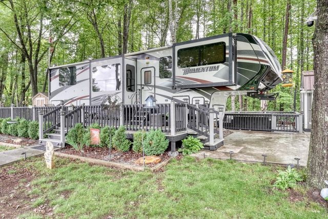 73 Moccasin Lane, Blairsville, GA 30512