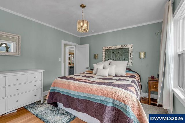 1115 Capitol St NE, Salem, OR 97301