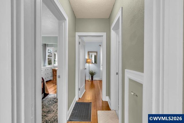 1115 Capitol St NE, Salem, OR 97301