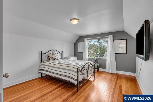 1115 Capitol St NE, Salem, OR 97301