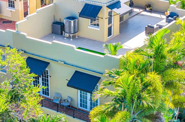 449 NE 16th Avenue, Fort Lauderdale, FL 33301