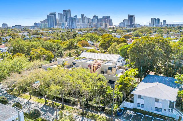 449 NE 16th Avenue, Fort Lauderdale, FL 33301